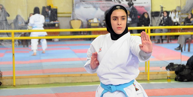 فاطمه صادقی نماينده ایران در مسابقات جهانی ساحلی سن دیه گو