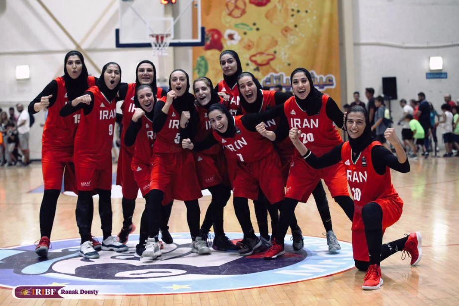 تاریخ سازی دختران بسکتبالیست با کسب اولین مدال بعد از انقلاب|مدال برنز غرب آسیا به ایران رسید