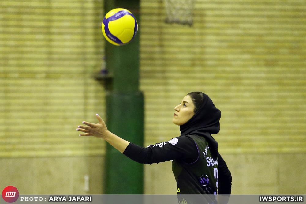 جوانان زرتشتی یزد صفر باریج اسانس ۳ | چسبیده به رده سوم