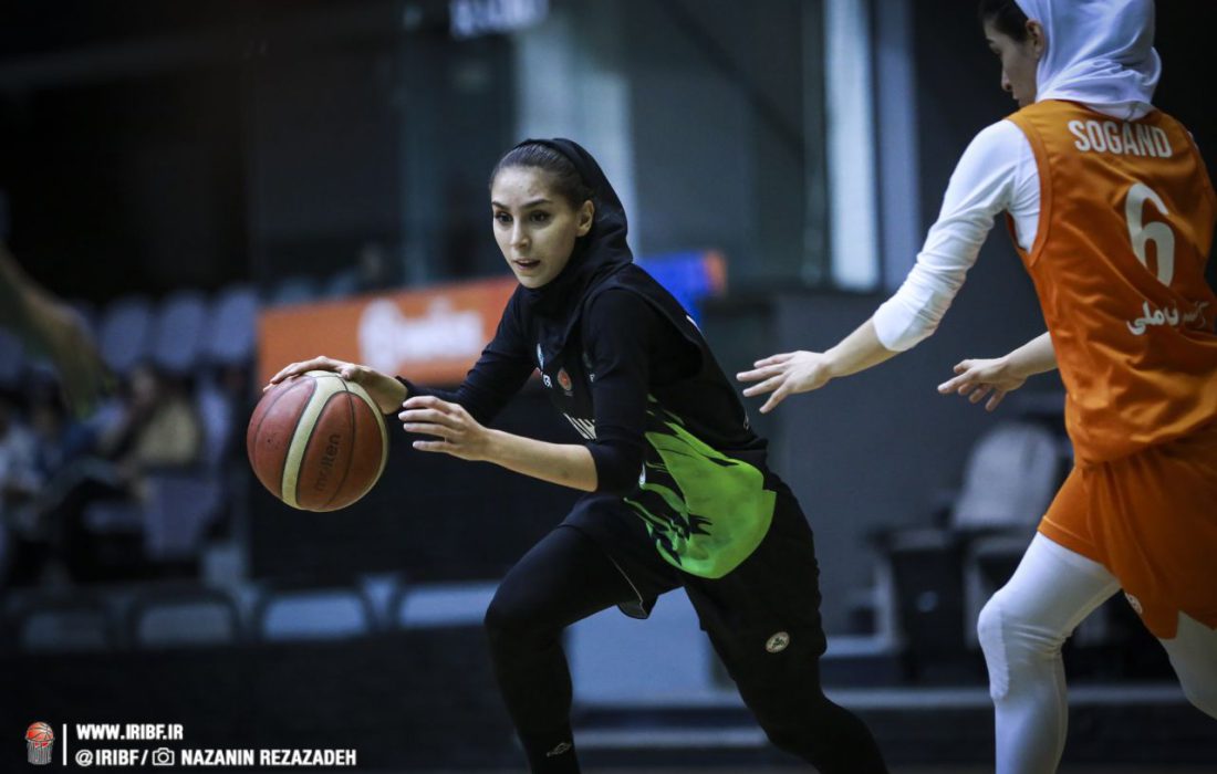 پیروزی گروه بهمن، ذوب آهن و داتیس برابر حریفان