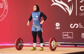 دختران خراسان، صدرنشین دور رفت لیگ وزنه‌برداری