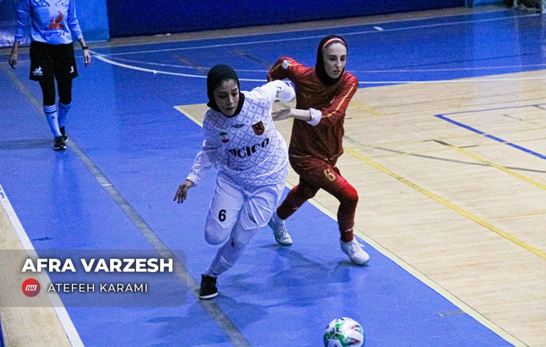 تساوی در دربی کرمان | توقف فولاد برابر گلبرگ