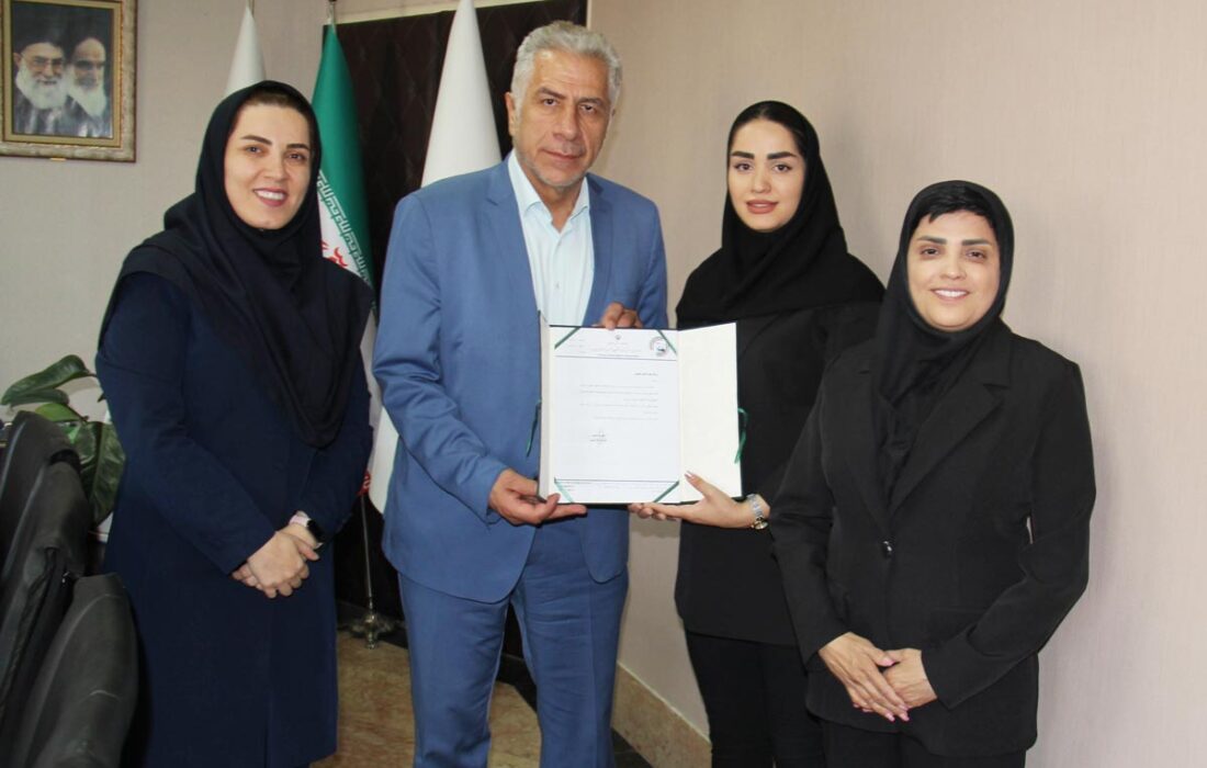 شادی جعفریزاده مربی تیم کاراته ناشنوایان شد