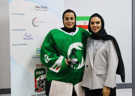 سارا اسلامی، قدم جای پای آرزو ایزدی؟