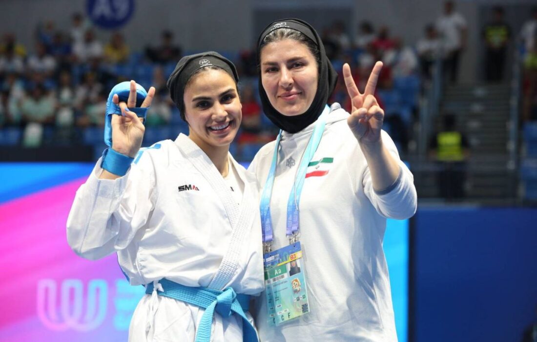 مدال طلای چنگدو بر سینه سارا بهمنیار