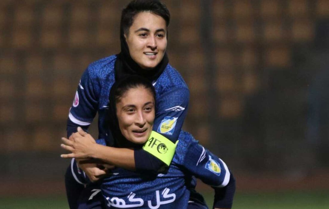 پیروزی گل‌گهر برابر ایستا | دومین برد پرسپولیس