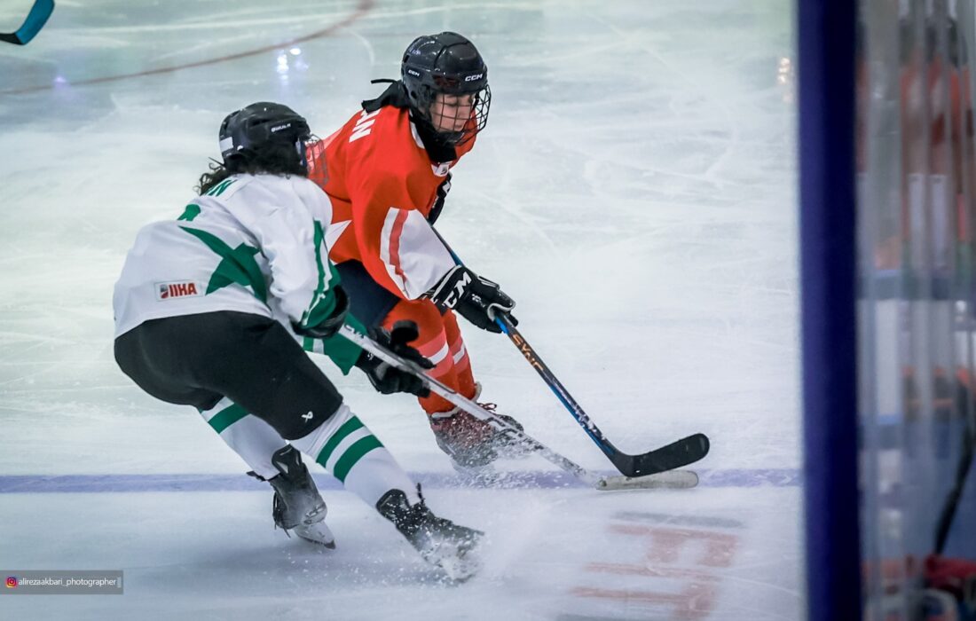 پیروزی دختران سیمرغ بر تندر در نبردی نزدیک