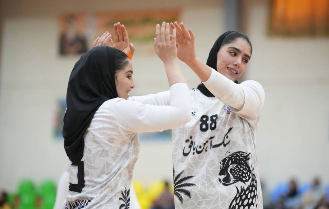 شکست سنگین استقلال در خانه برابر بافق